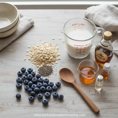 Blueberry Chia Overnight Oats - cooking process