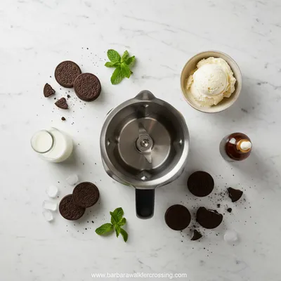 Creamy Oreo Smoothie Recipe - ingredients preparation