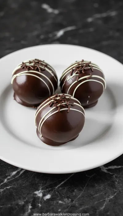 Oreo Balls Recipe - ready to serve
