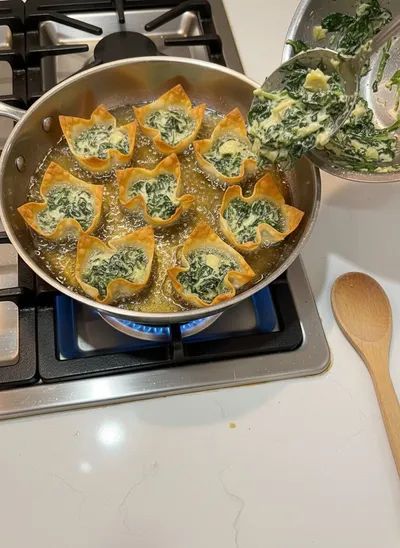 Spinach and Artichoke Wonton Cups - ingredients preparation
